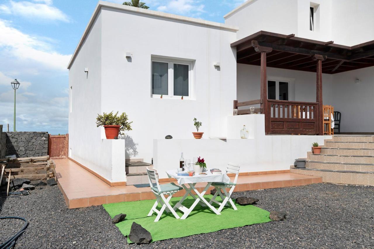 Appartement Casa Rosi à Tinajo Extérieur photo
